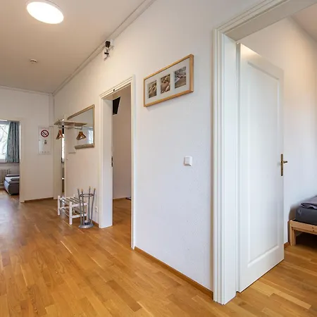 Haus Wendelgard I Zentrale Lage I Parkplatz I Ganze フリードリヒスハーフェン