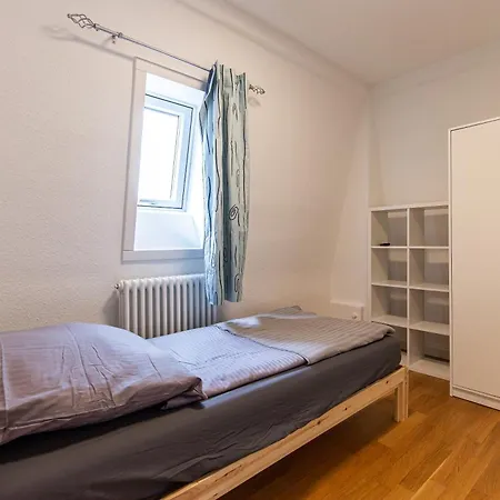 Haus Wendelgard I Zentrale Lage I Parkplatz I Ganze Friedrichshafen