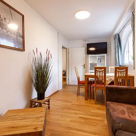 Daire Haus Wendelgard I Zentrale Lage I Parkplatz I Ganze *
